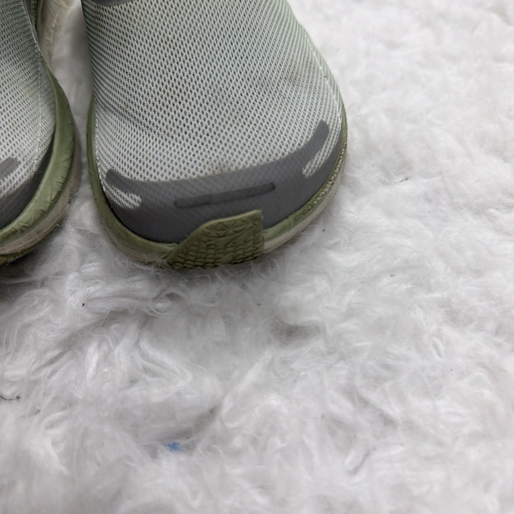 Altra Women's Rivera 2 Mint Green and Dusty Pink Running Shoes - Picture 4 of 9